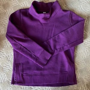 Girls Athleta Deep purple EUC